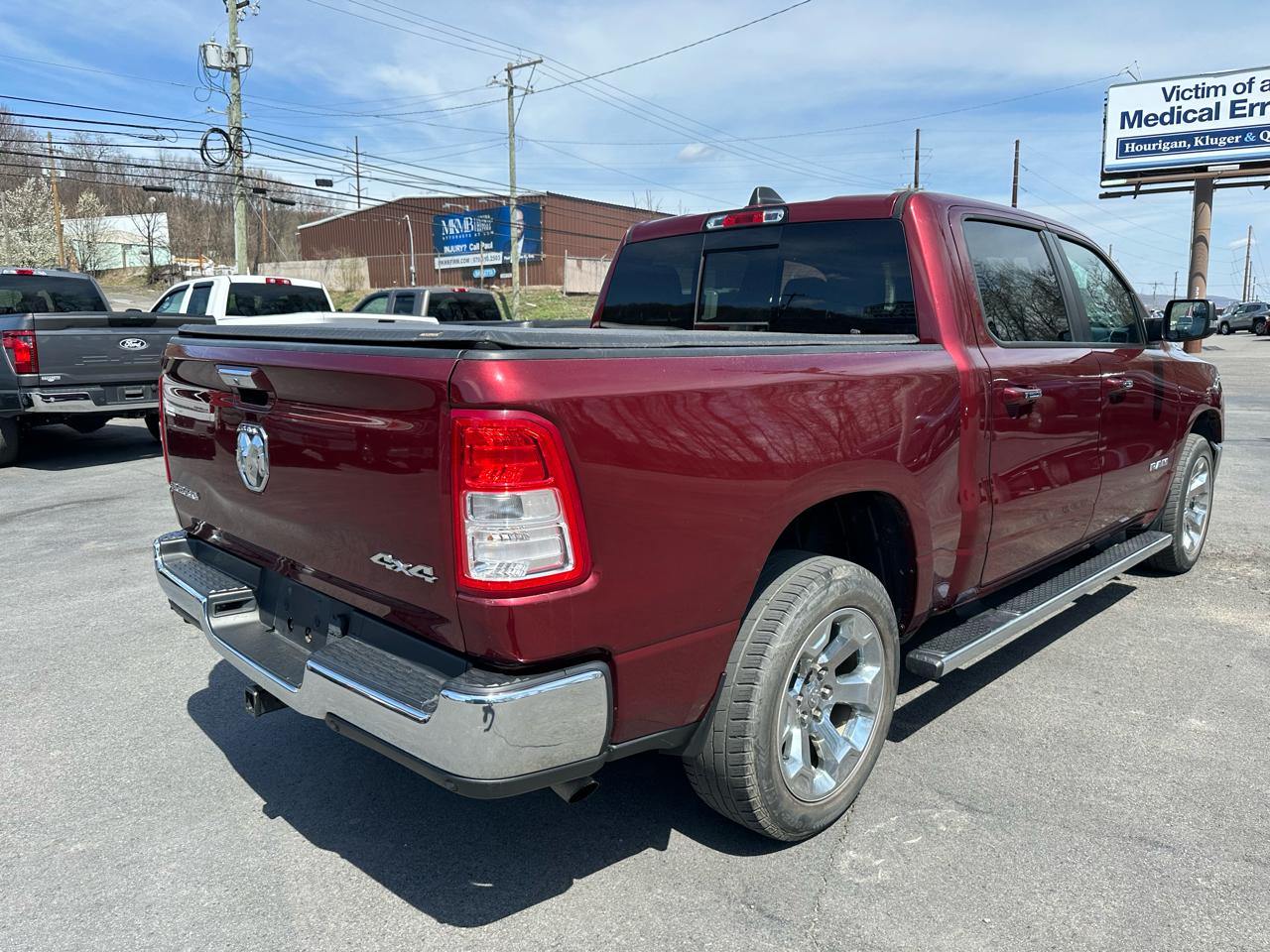 RAM 1500 Big Horn/Lone Star 4x4 Crew Cab 5'7" Box 2019