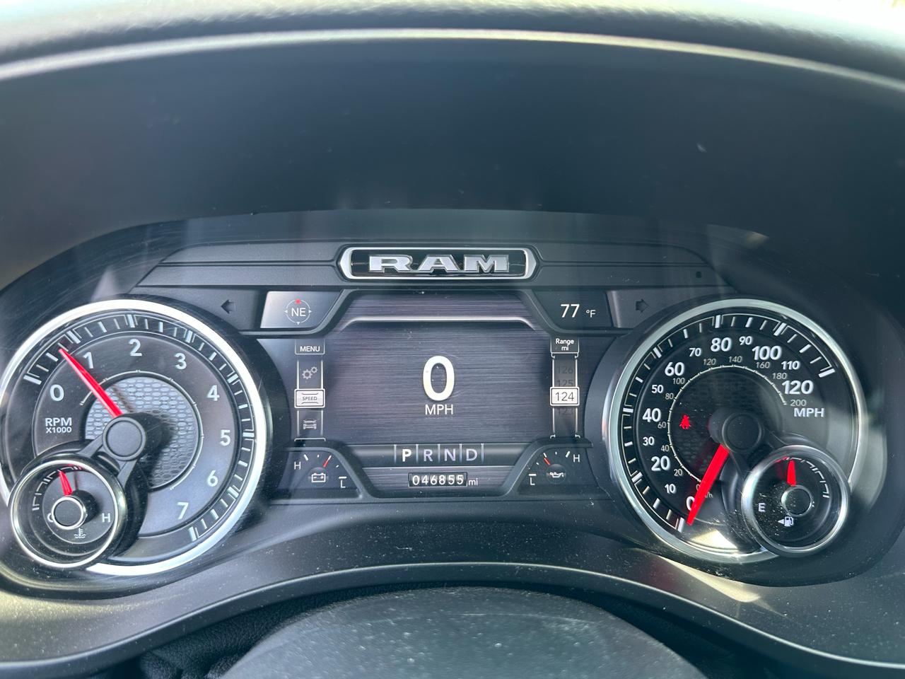 RAM 1500 Big Horn/Lone Star 4x4 Crew Cab 5'7" Box 2019