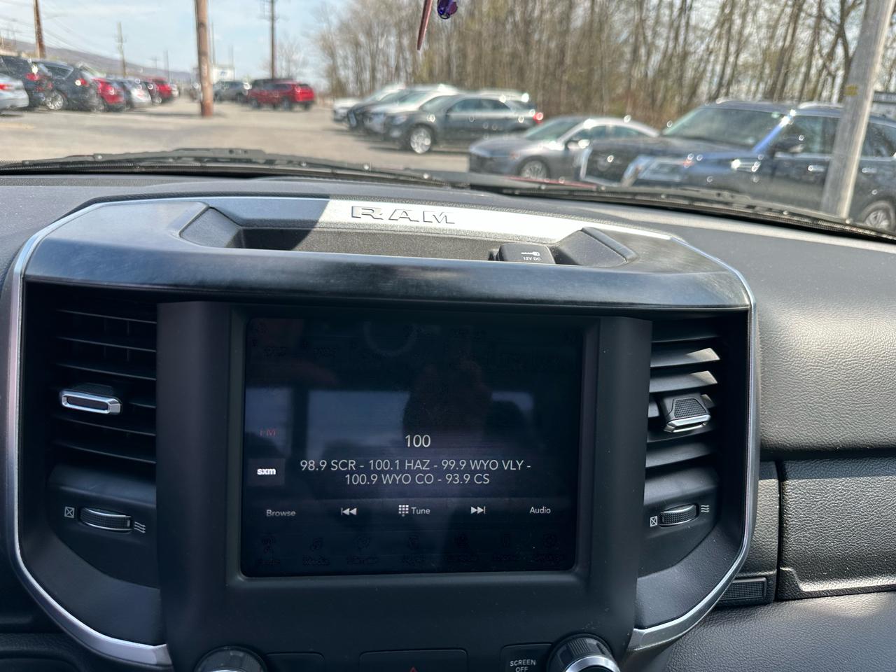 RAM 1500 Big Horn/Lone Star 4x4 Crew Cab 5'7" Box 2019