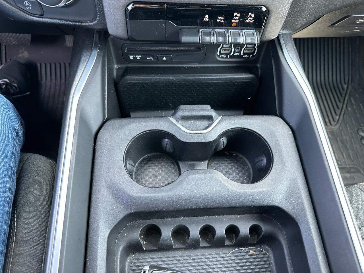 RAM 1500 Big Horn/Lone Star 4x4 Crew Cab 5'7" Box 2019