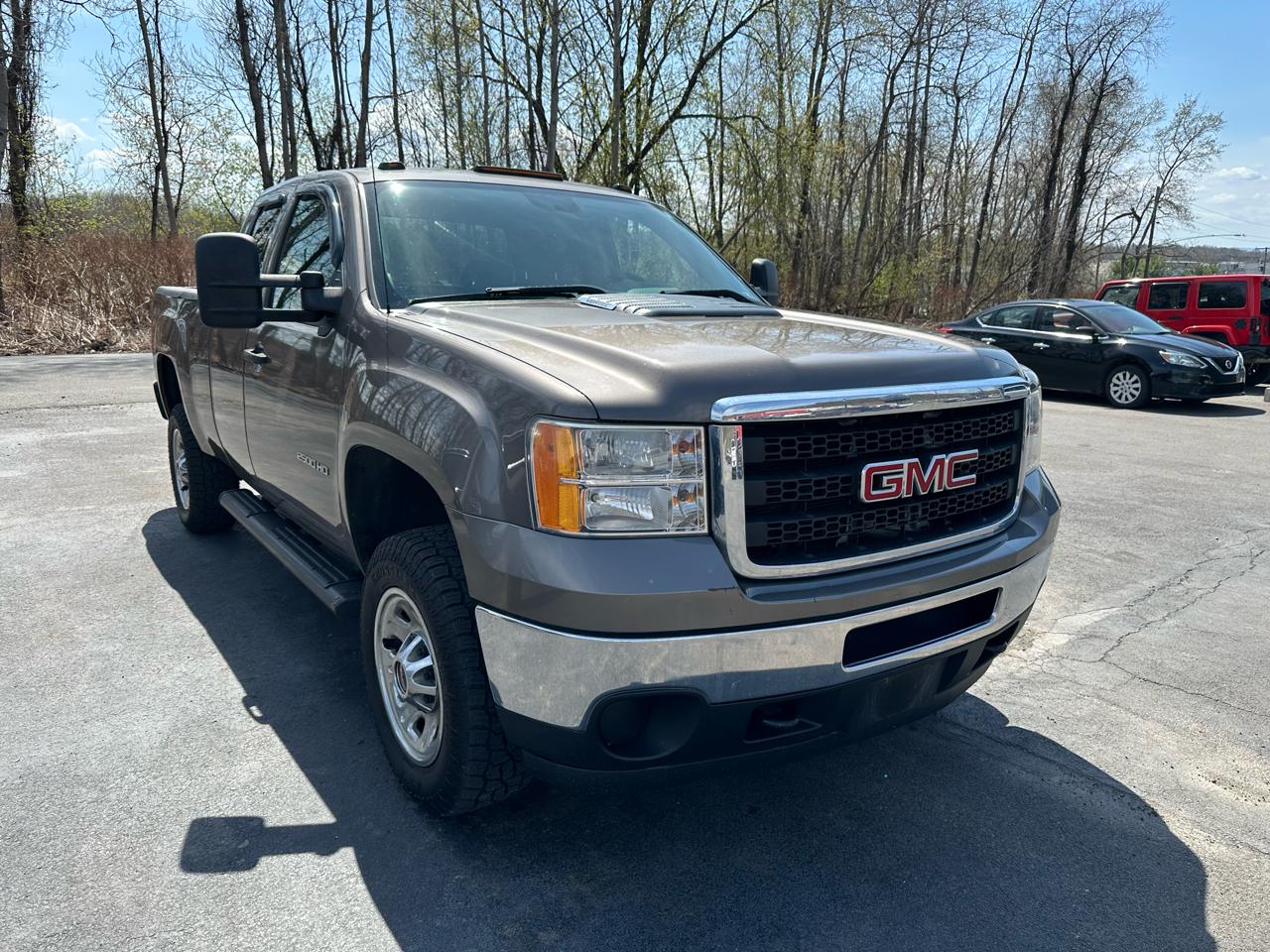 GMC Sierra 2500HD 4WD Ext Cab 144.2" Work Truck 2013
