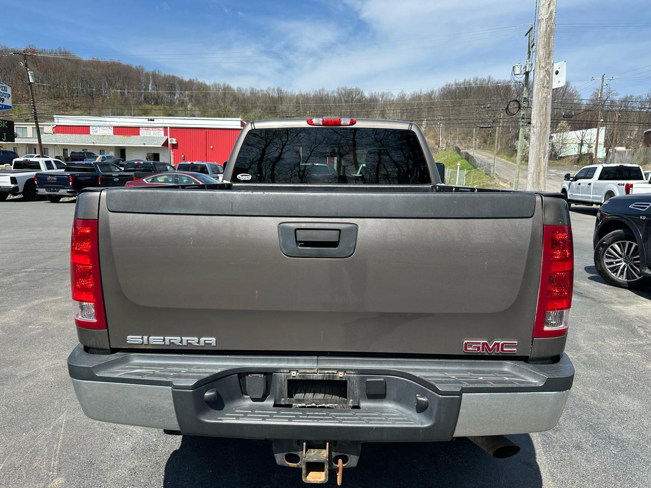 GMC Sierra 2500HD 4WD Ext Cab 144.2" Work Truck 2013