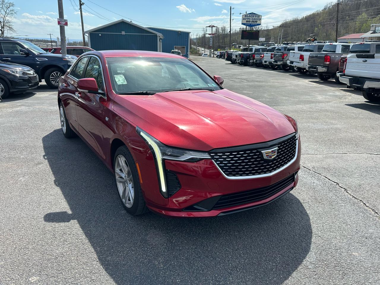 Cadillac CT4 4dr Sdn Luxury 2021
