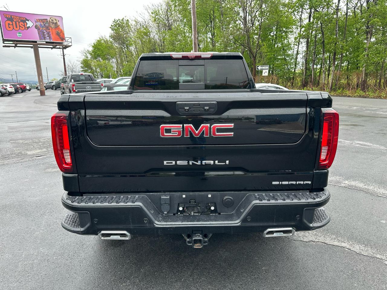 GMC Sierra 1500 4WD Crew Cab 157" Denali 2023