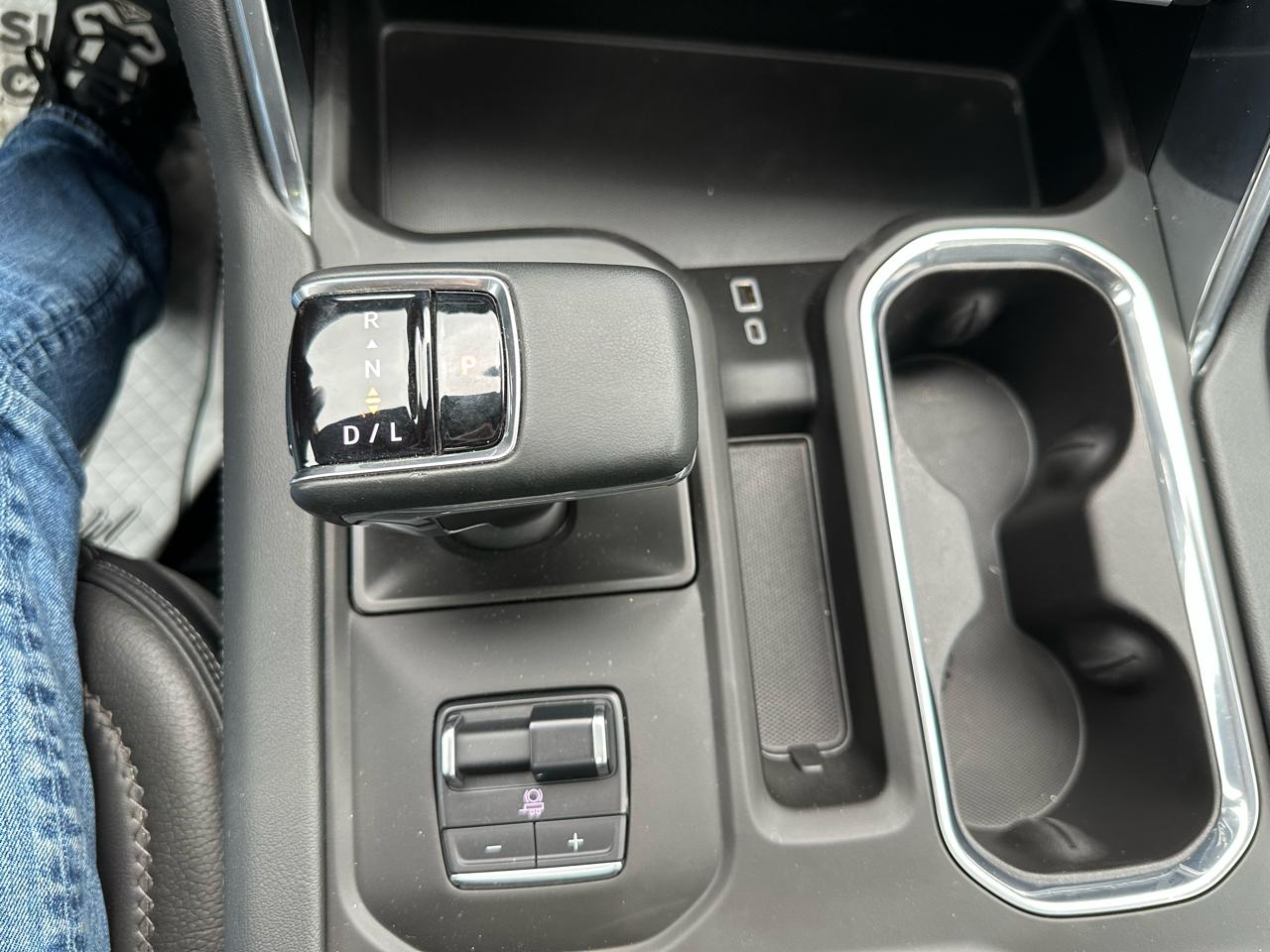 GMC Sierra 1500 4WD Crew Cab 157" Denali 2023
