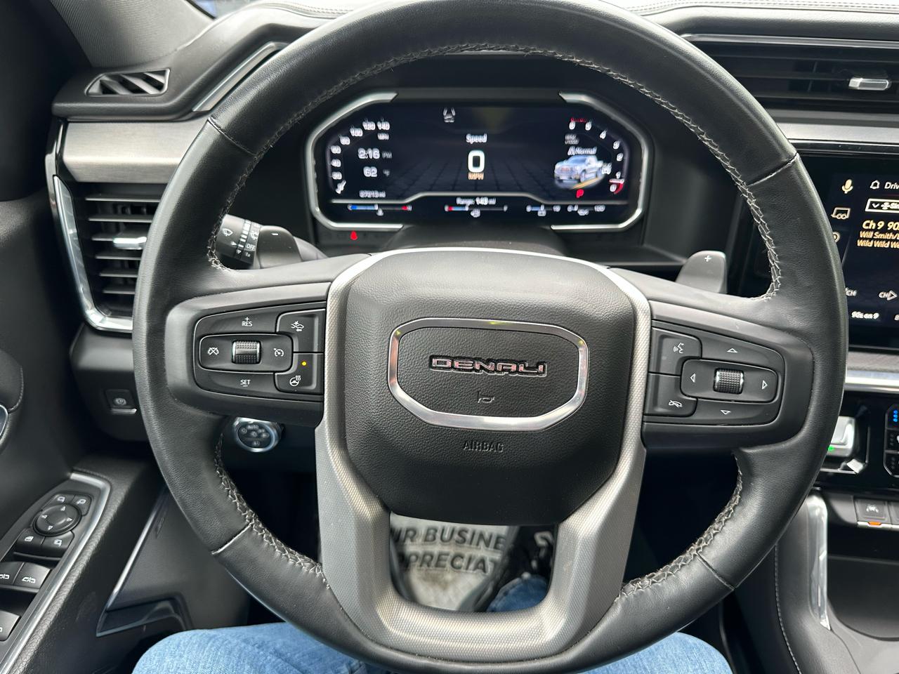 GMC Sierra 1500 4WD Crew Cab 157" Denali 2023