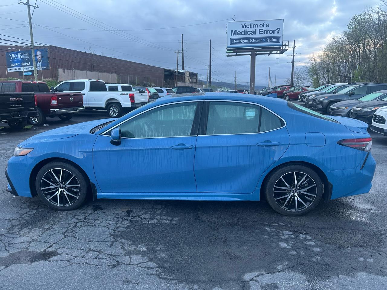 Toyota Camry SE Auto AWD (Natl) 2023