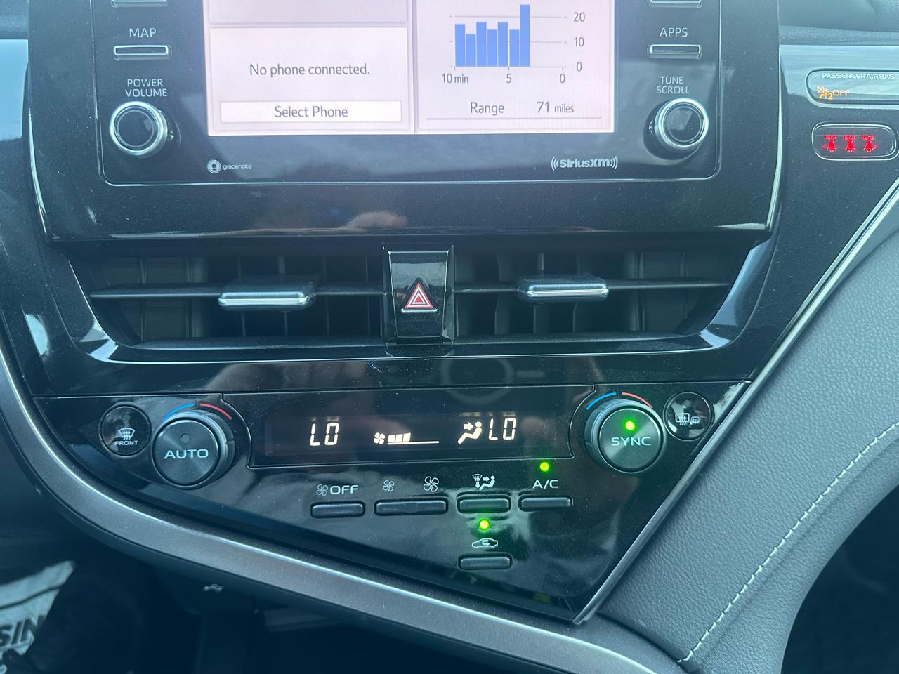 Toyota Camry SE Auto AWD (Natl) 2023