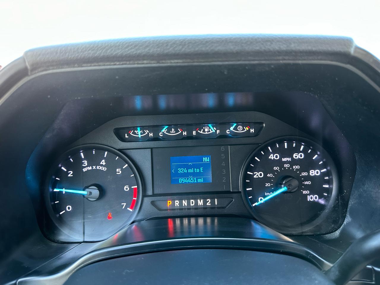 Ford Super Duty F-250 SRW XL 4WD Reg Cab 8' Box 2018