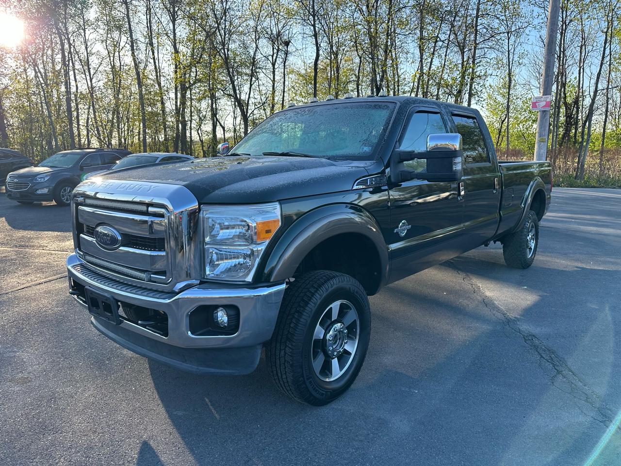 2015 Ford Super Duty F-250 SRW Lariat 4WD Crew Cab 8' Box