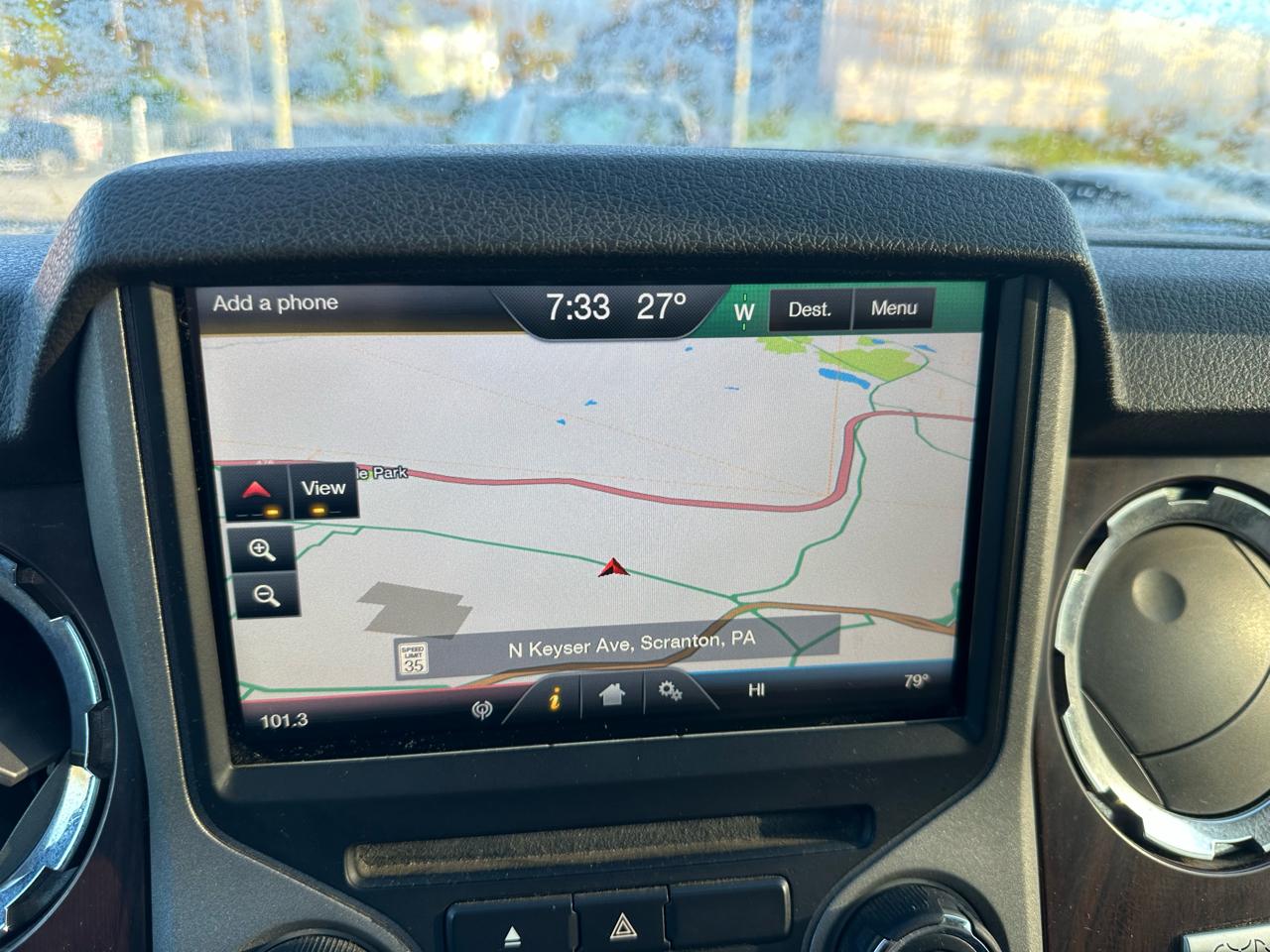 Ford Super Duty F-250 SRW Lariat 4WD Crew Cab 8' Box 2015