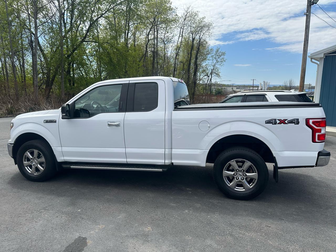 Ford F-150 4WD SuperCab 145" XLT 2018
