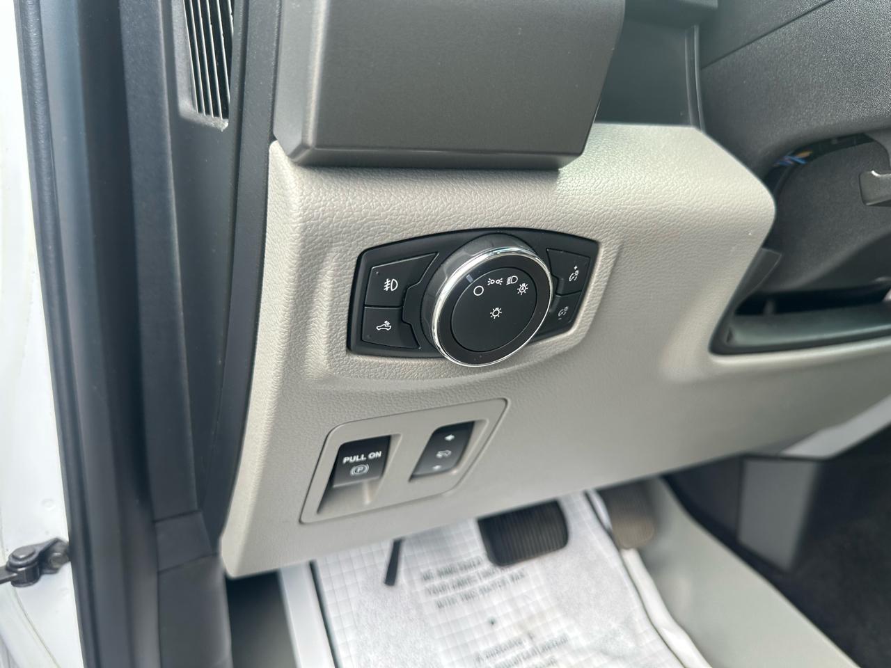 Ford F-150 4WD SuperCab 145" XLT 2018