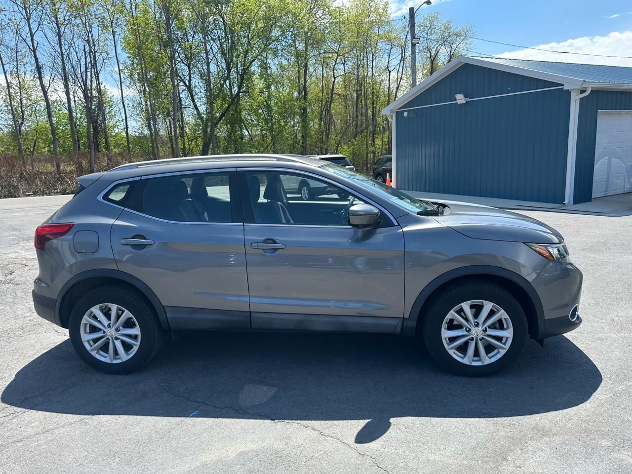 Nissan Rogue Sport AWD SV 2017
