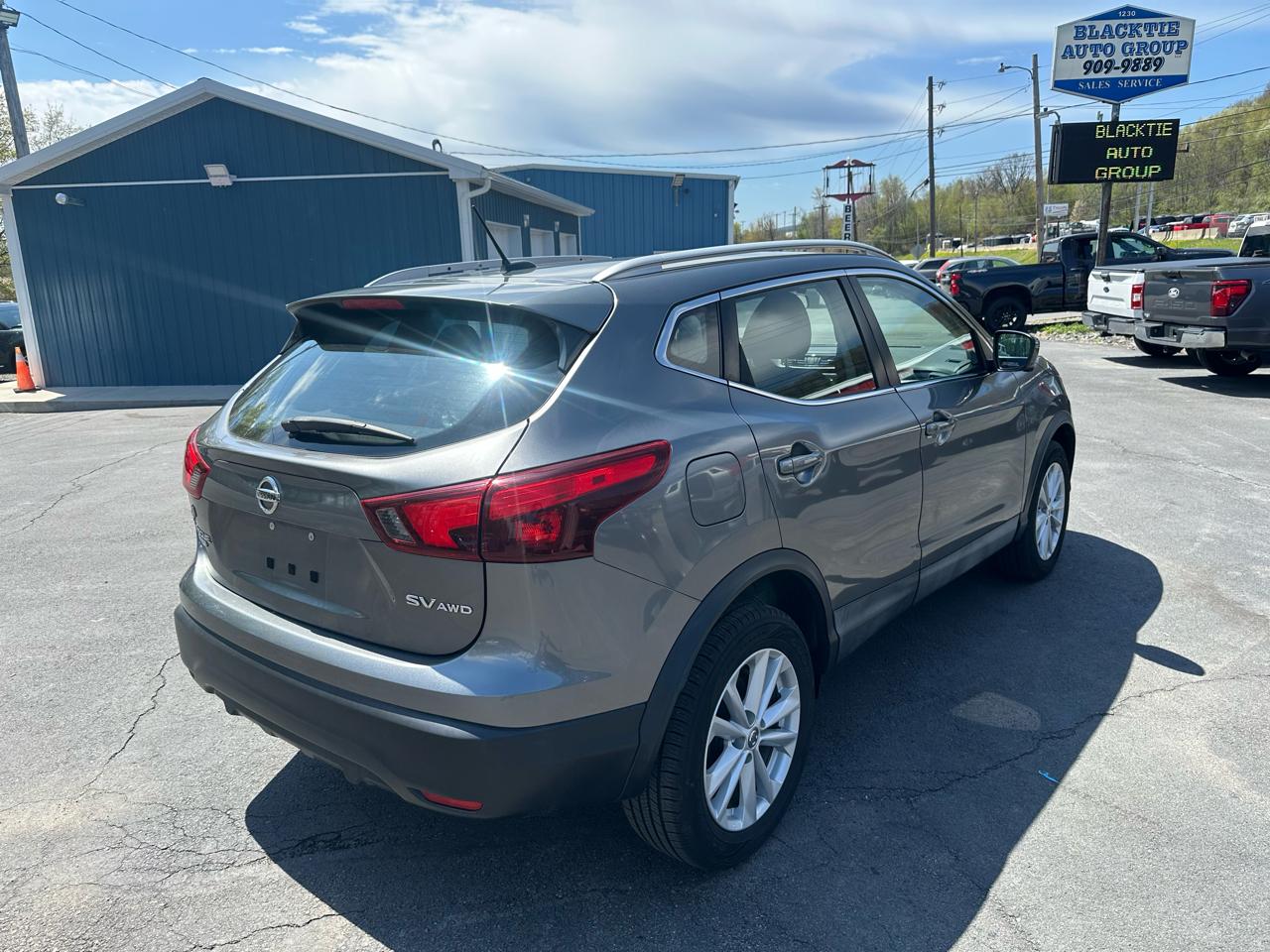 Nissan Rogue Sport AWD SV 2017