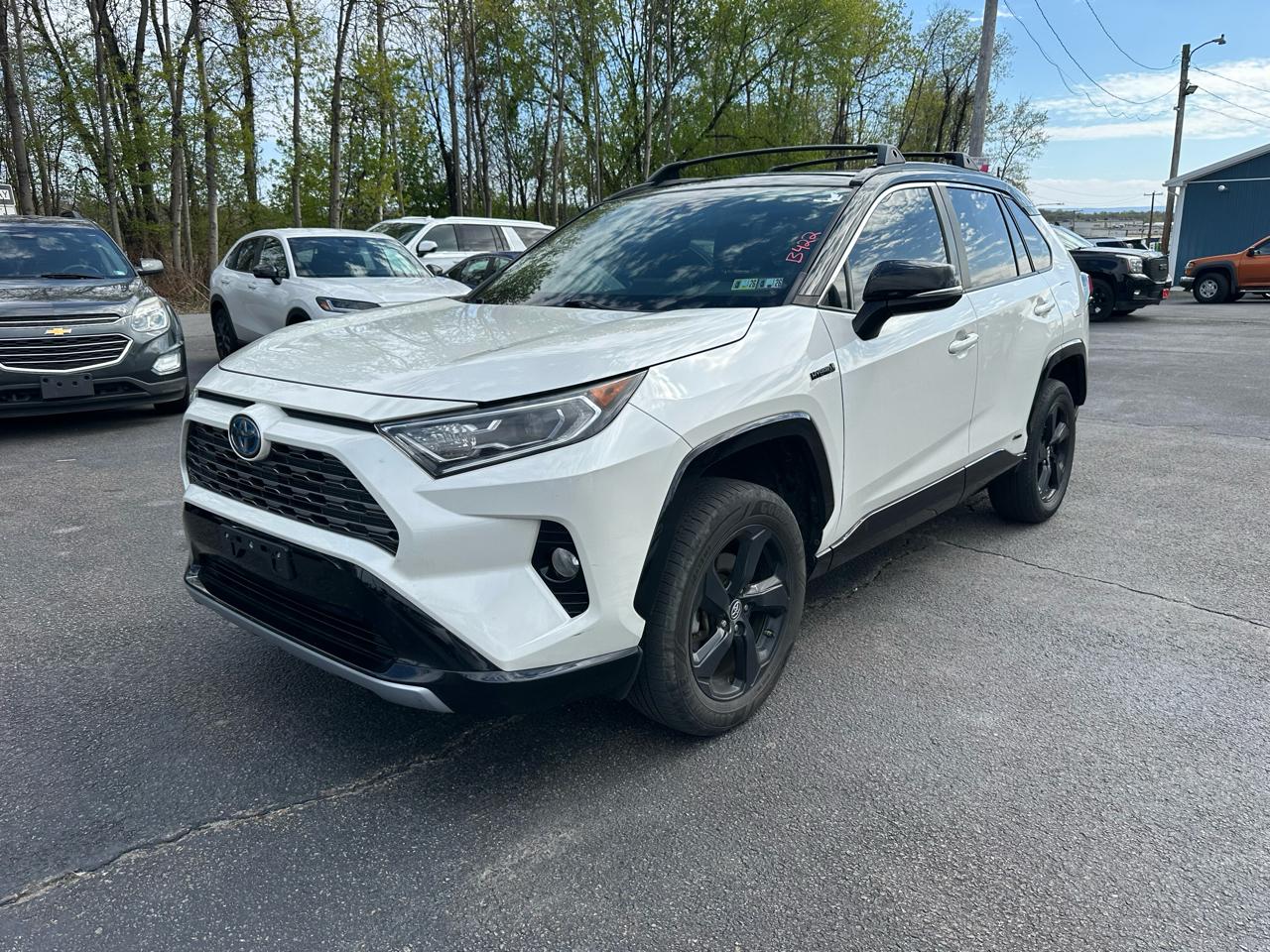 2019 Toyota RAV4 Hybrid XSE AWD (Natl)