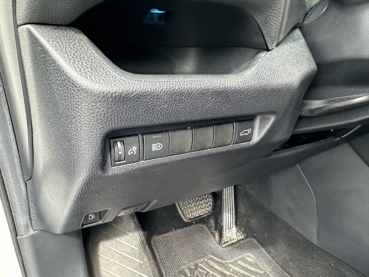 Toyota RAV4 Hybrid XSE AWD (Natl) 2019