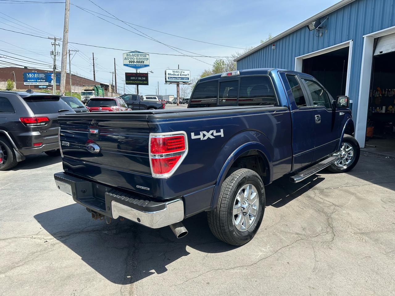 Ford F-150 4WD SuperCab 145" Lariat 2014