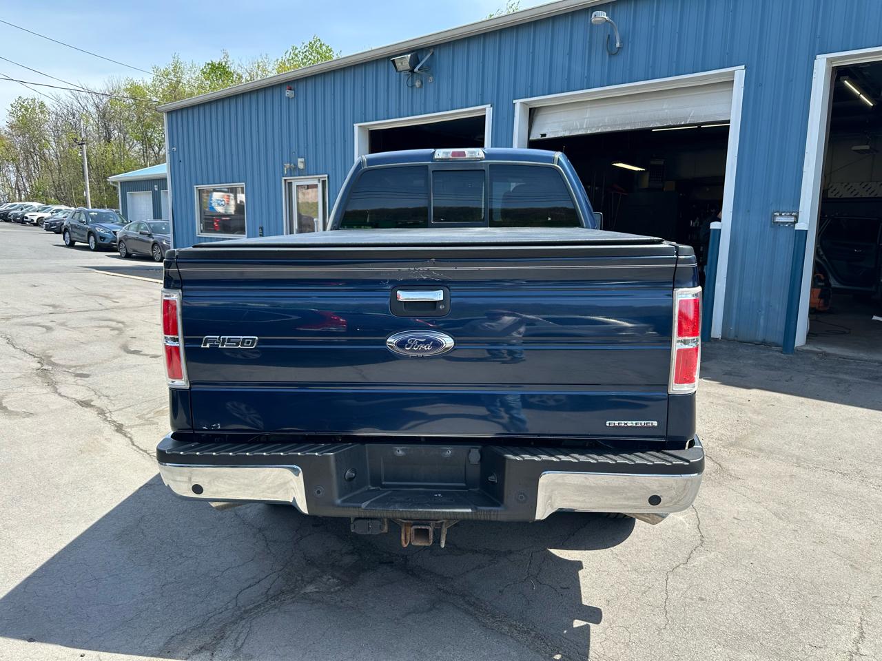 Ford F-150 4WD SuperCab 145" Lariat 2014