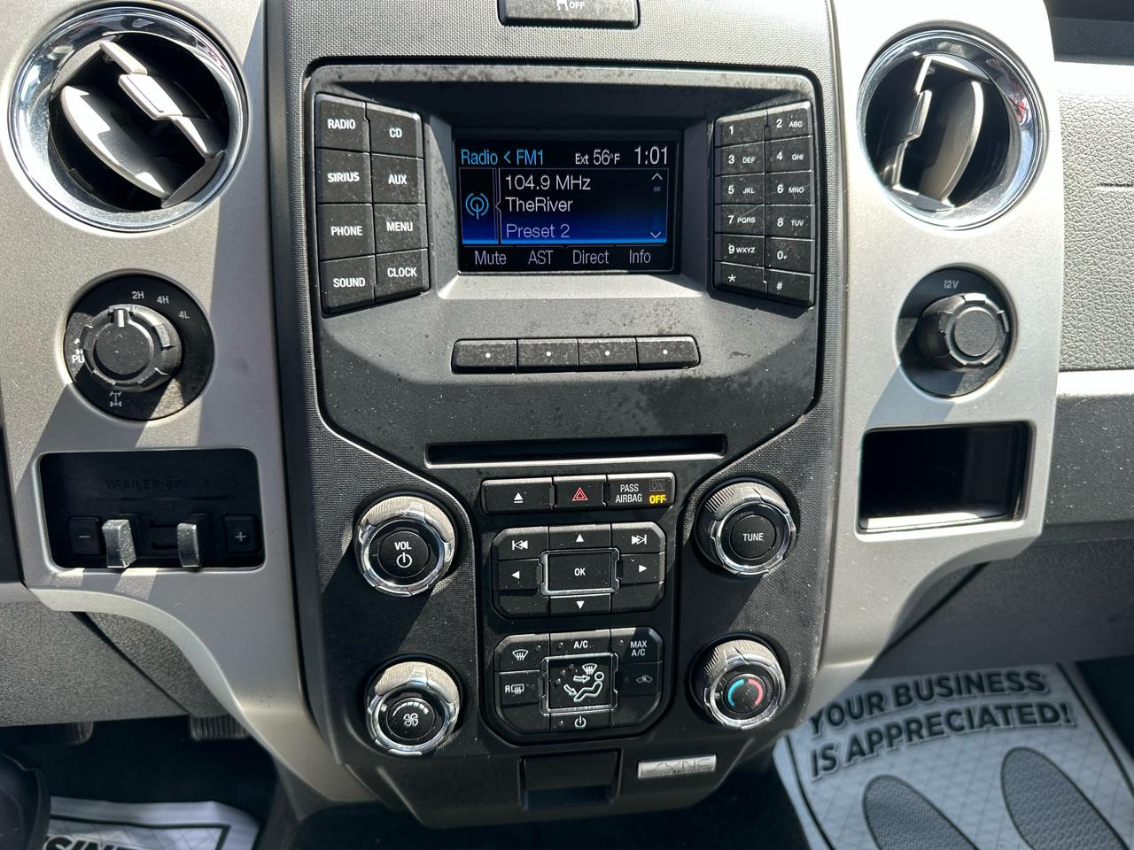 Ford F-150 4WD SuperCab 145" Lariat 2014