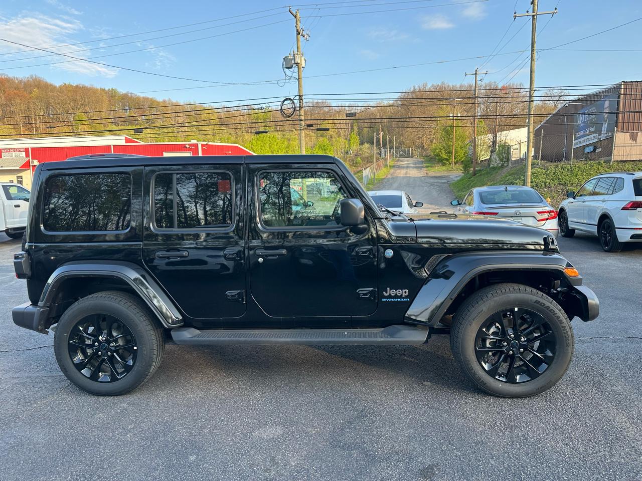 Jeep Wrangler 4xe Sahara 4x4 2025