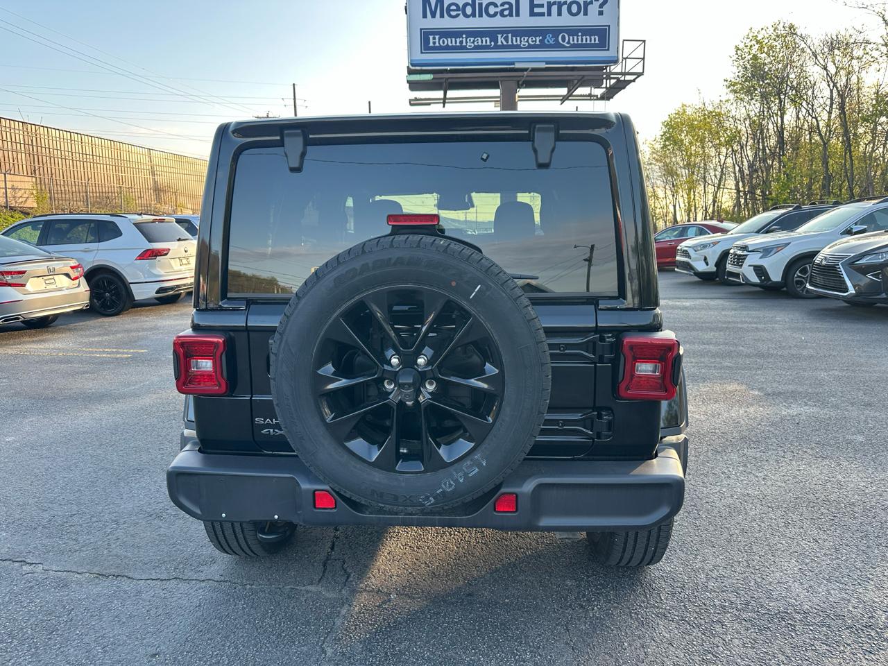 Jeep Wrangler 4xe Sahara 4x4 2025