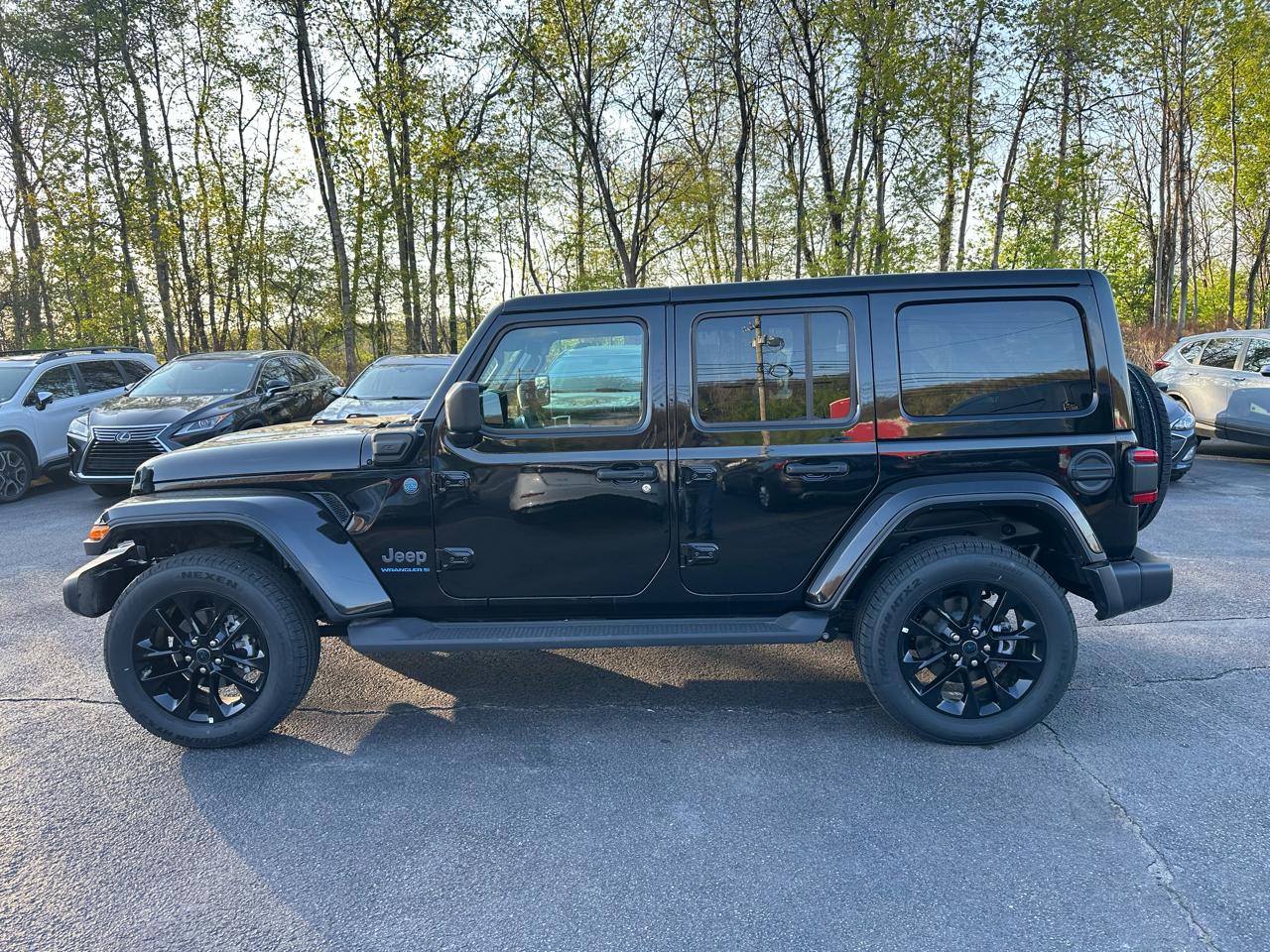 Jeep Wrangler 4xe Sahara 4x4 2025