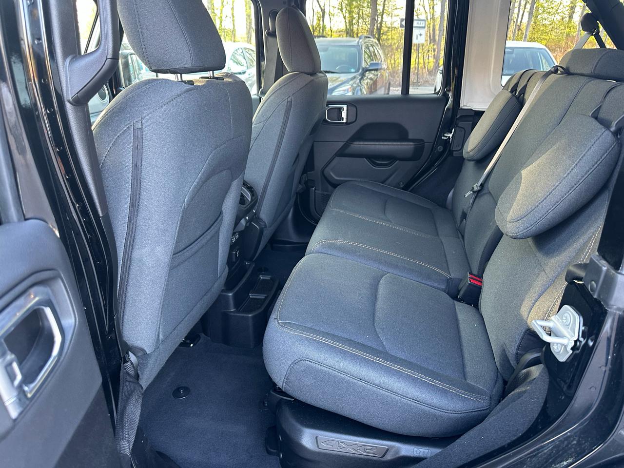 Jeep Wrangler 4xe Sahara 4x4 2025