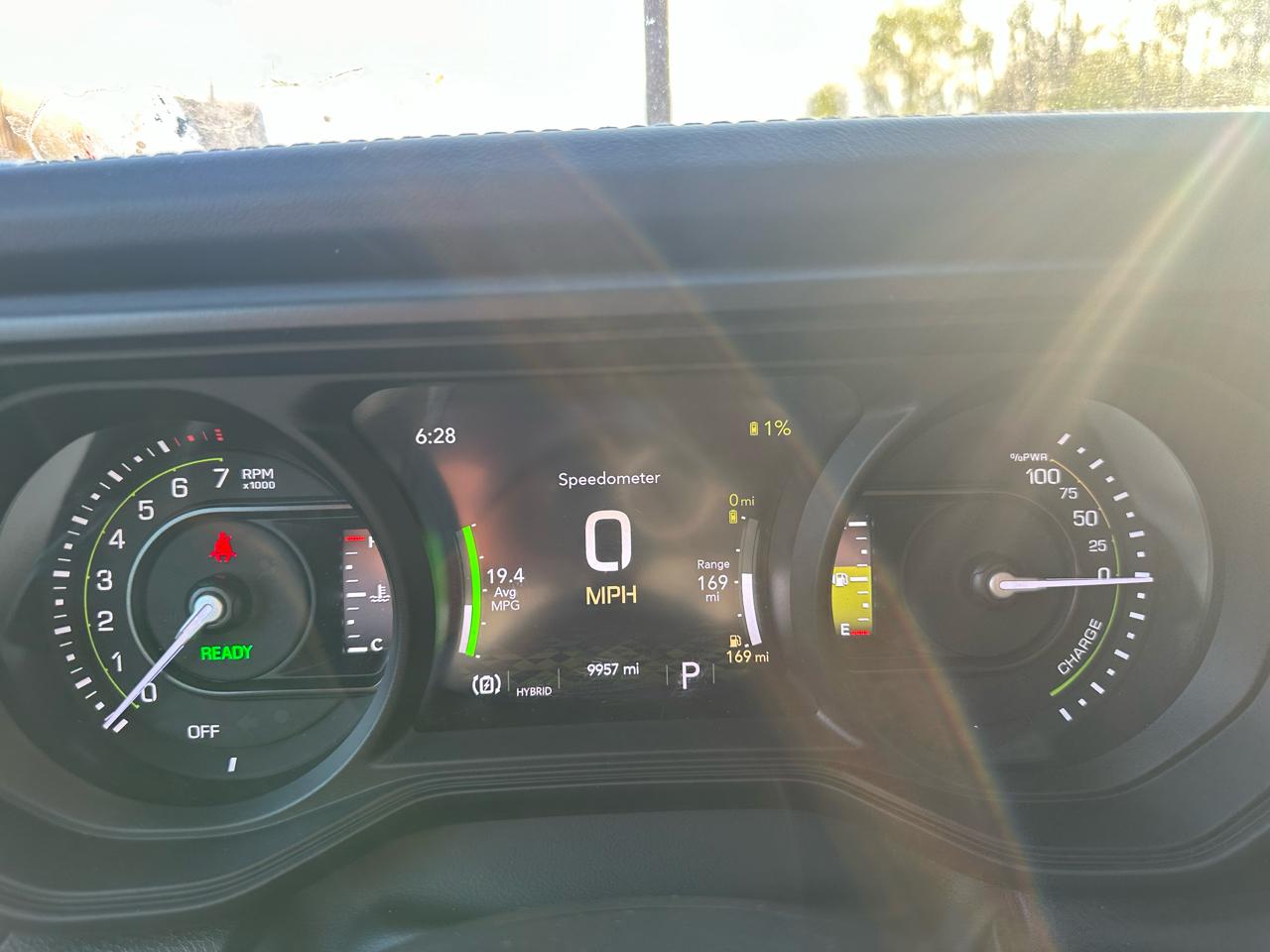 Jeep Wrangler 4xe Sahara 4x4 2025