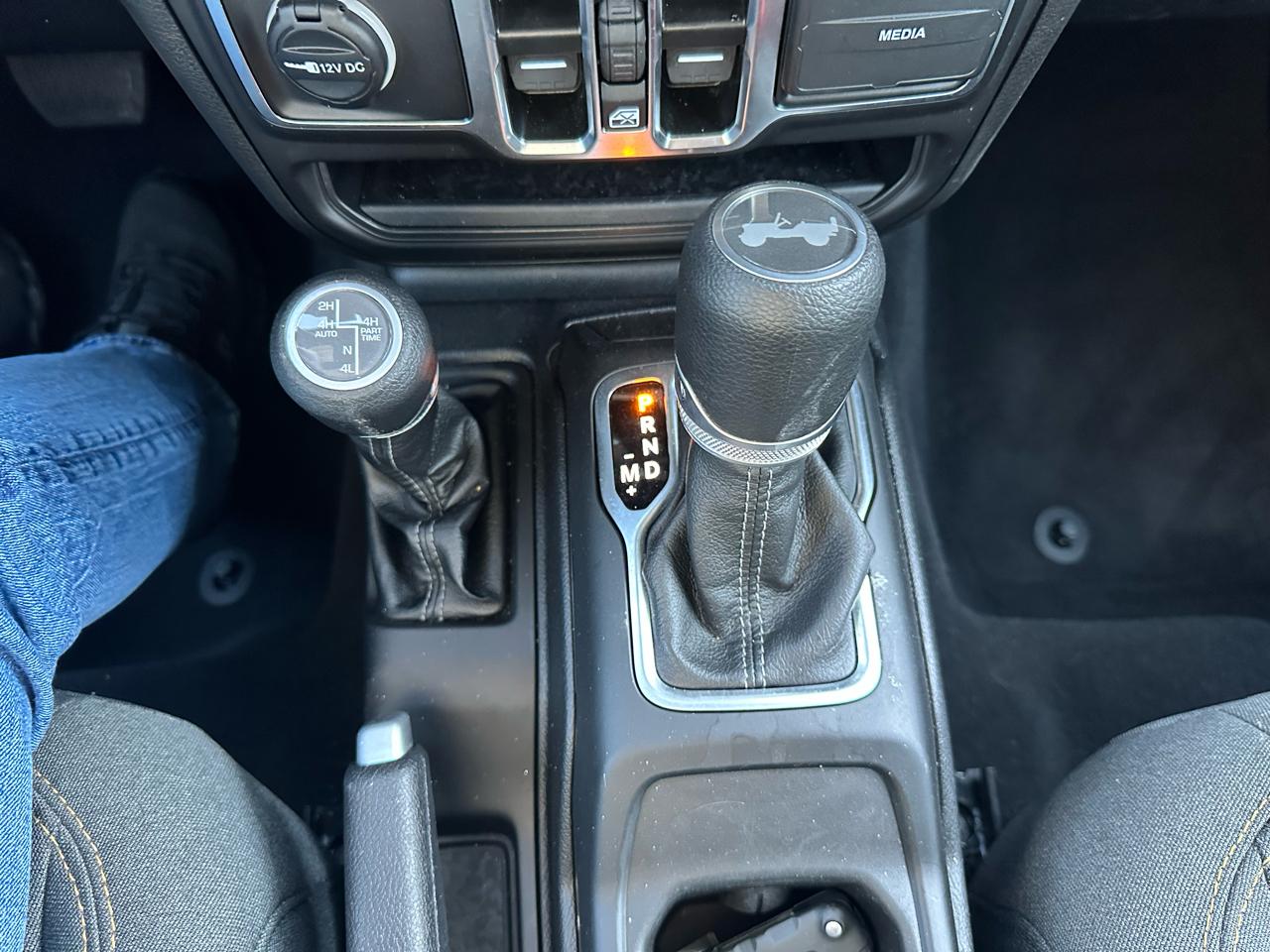 Jeep Wrangler 4xe Sahara 4x4 2025