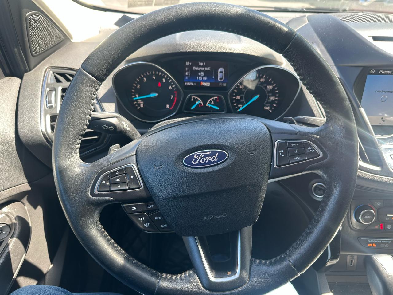 Ford Escape Titanium 4WD 2017