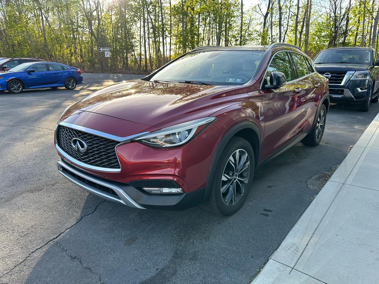 Infiniti QX30 Premium AWD 2018
