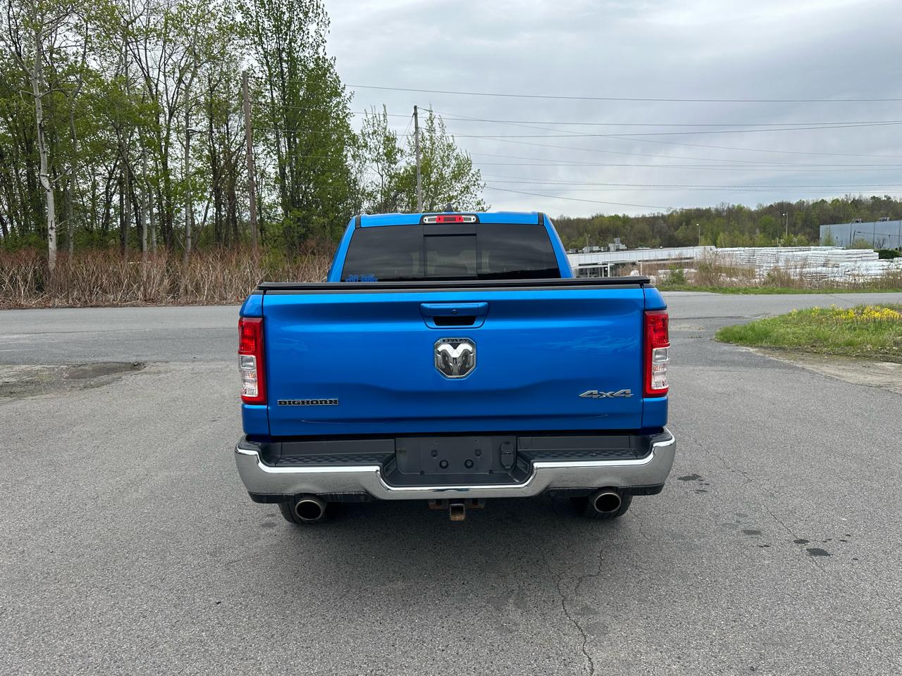 RAM 1500 Big Horn 4x4 Crew Cab 5'7" Box 2021