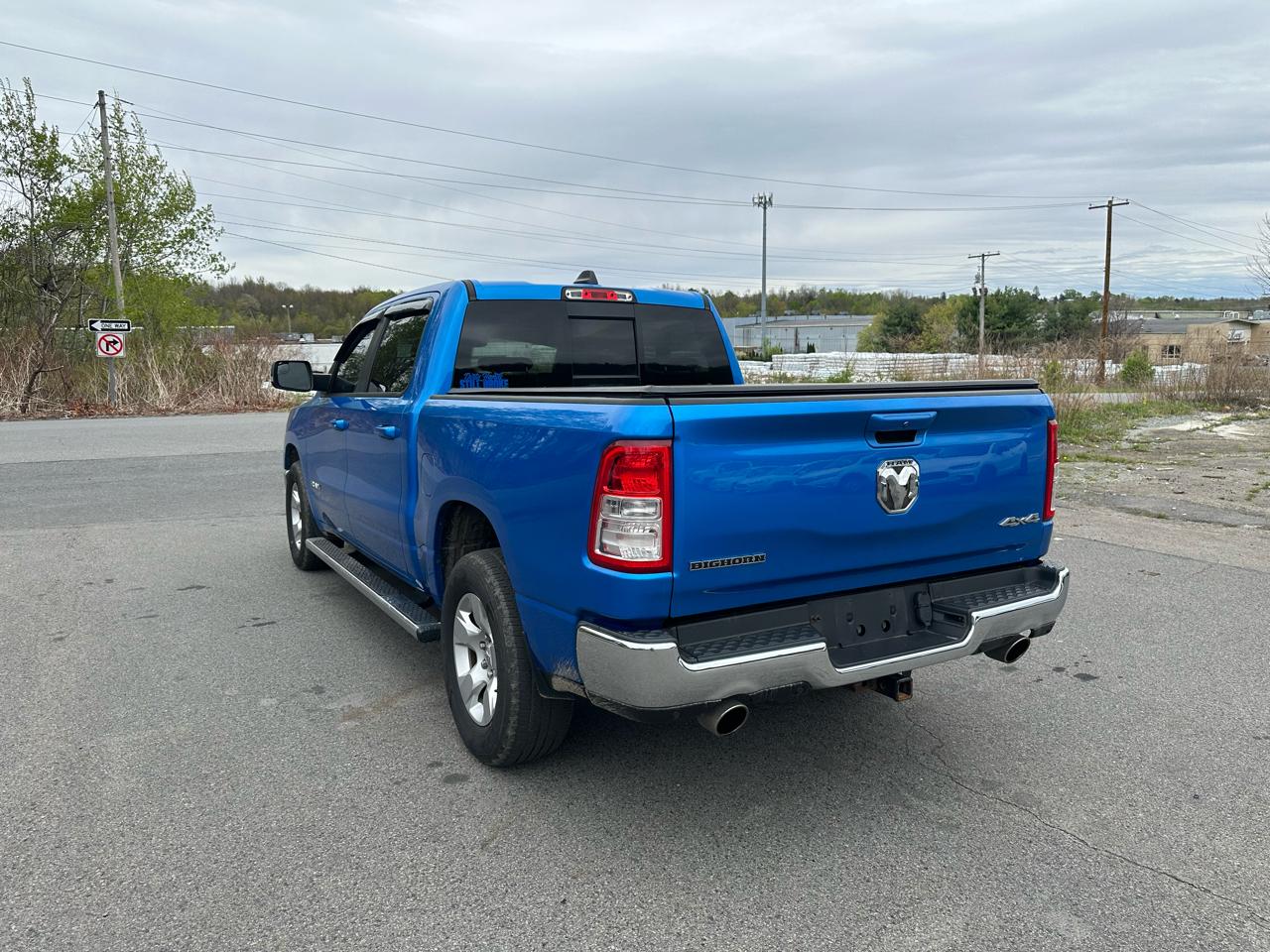 RAM 1500 Big Horn 4x4 Crew Cab 5'7" Box 2021