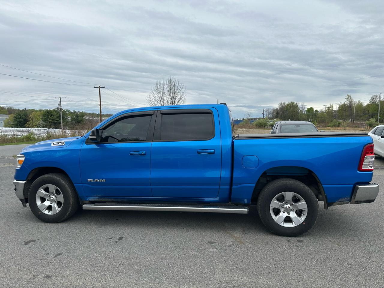 RAM 1500 Big Horn 4x4 Crew Cab 5'7" Box 2021