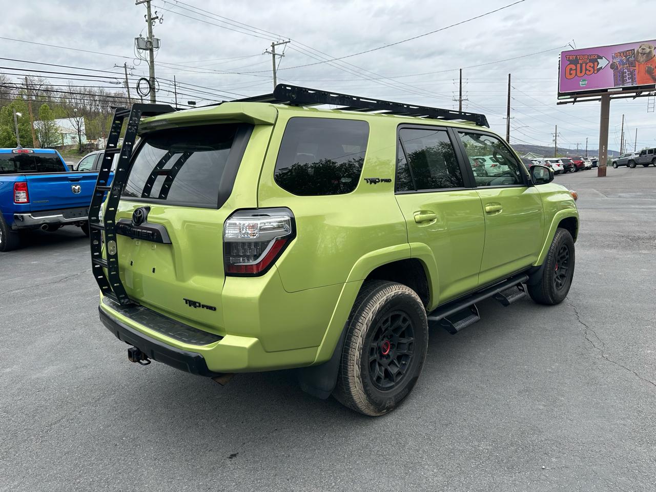 Toyota 4Runner TRD Pro 4WD (Natl) 2022