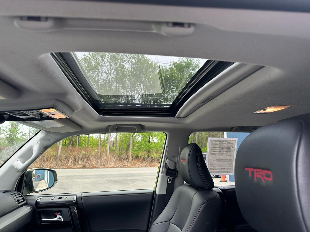 Toyota 4Runner TRD Pro 4WD (Natl) 2022