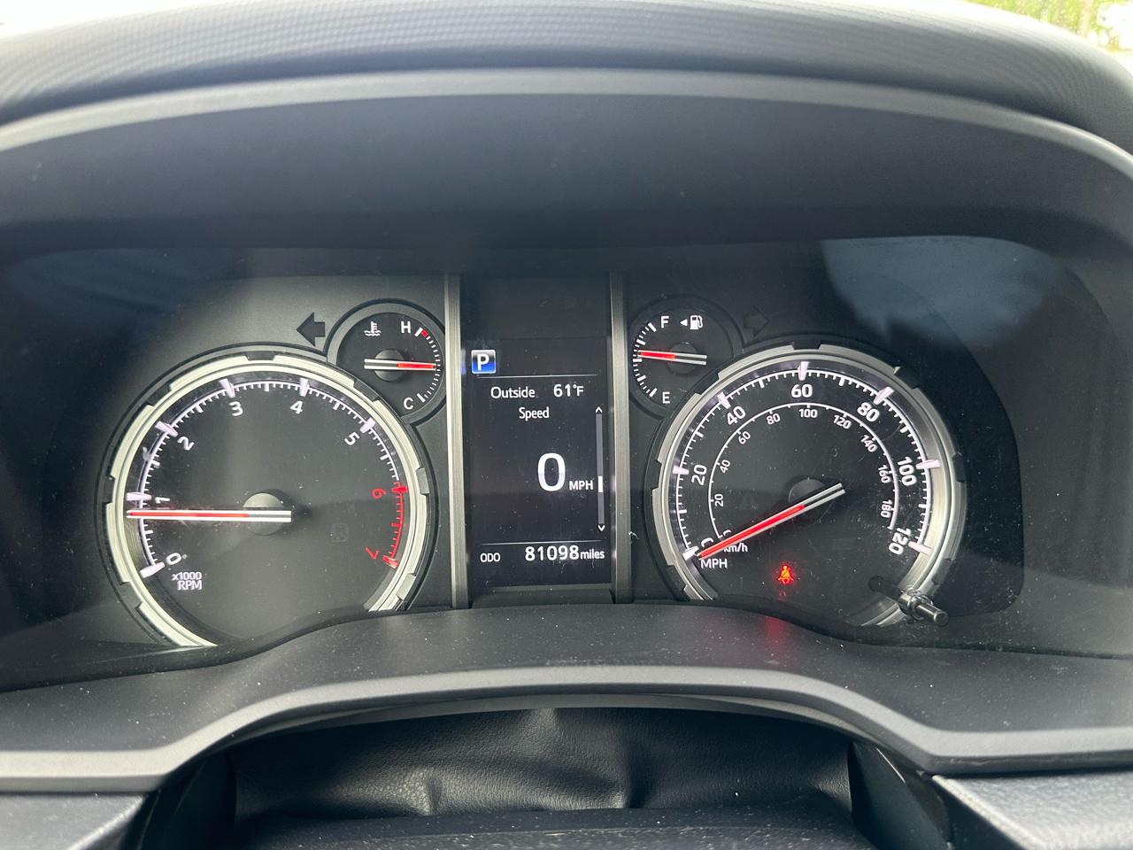 Toyota 4Runner TRD Pro 4WD (Natl) 2022