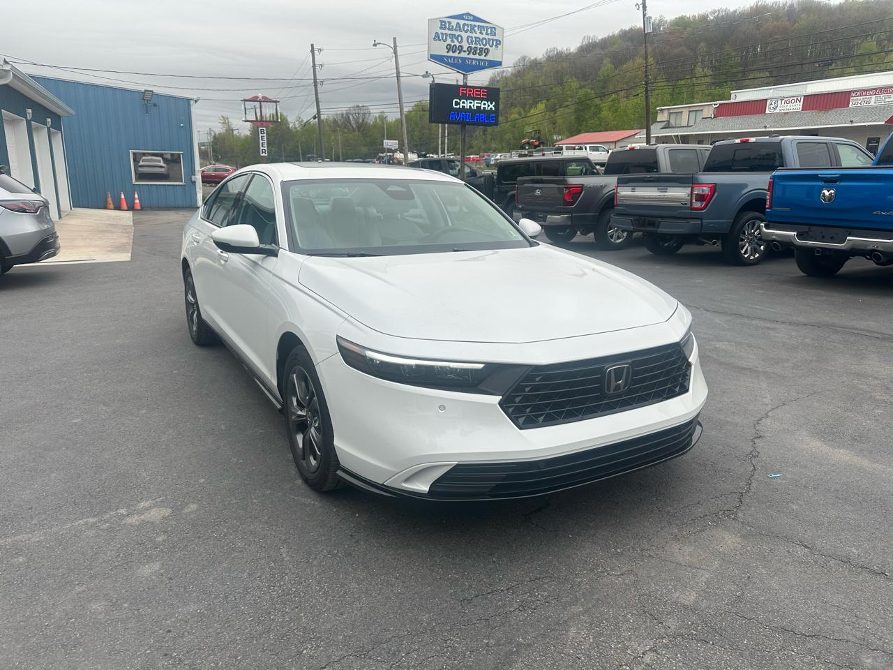 Honda Accord Hybrid EX-L Sedan 2024