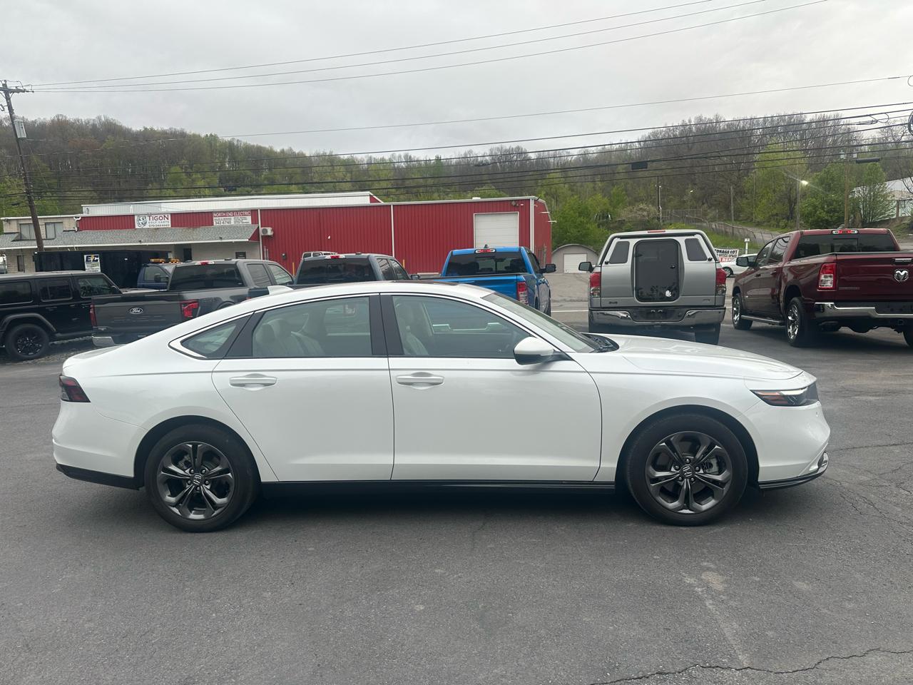 Honda Accord Hybrid EX-L Sedan 2024