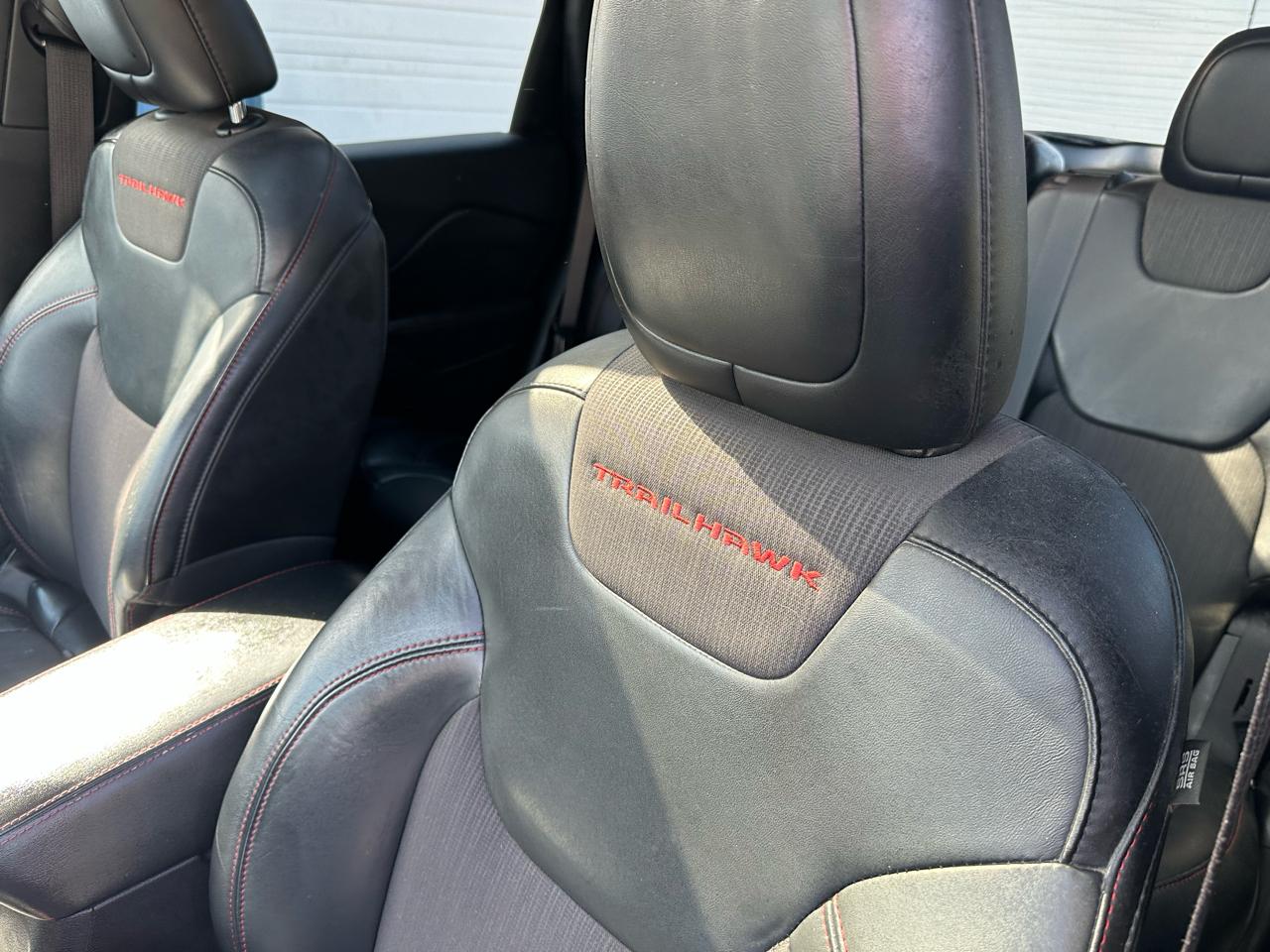 Jeep Cherokee 4WD 4dr Trailhawk 2015