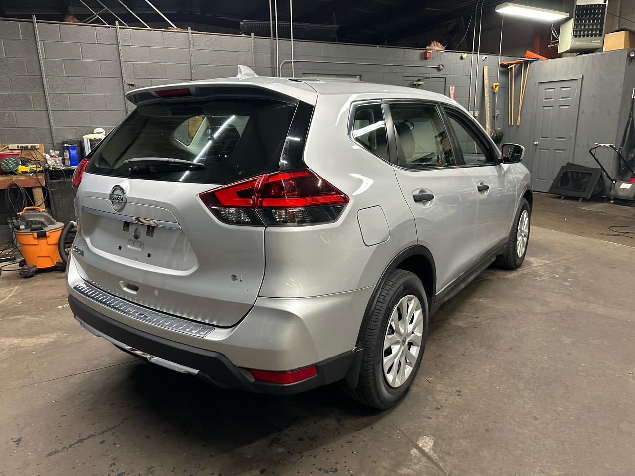 Nissan Rogue FWD S 2018