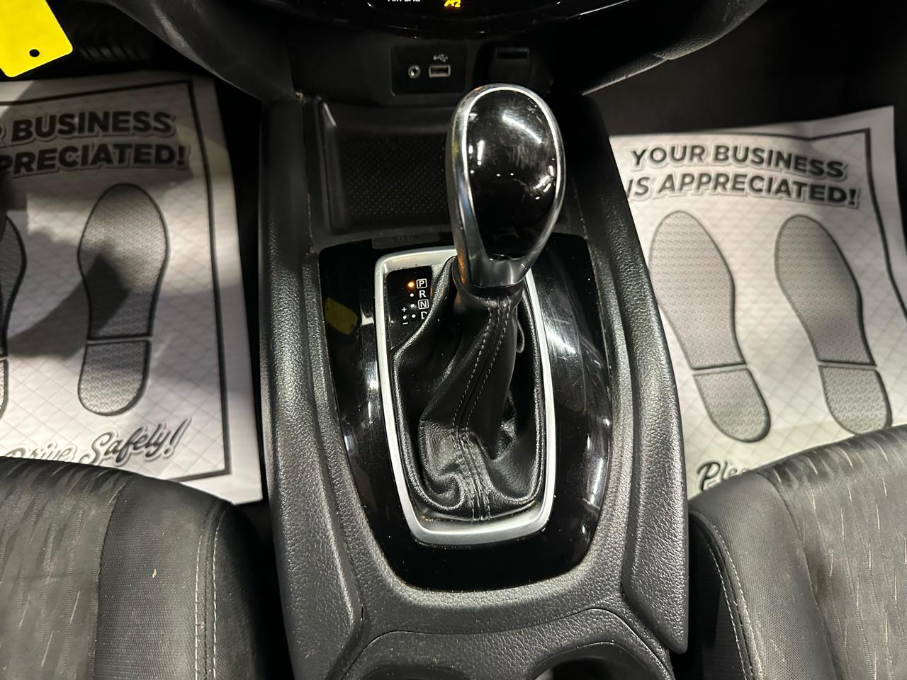 Nissan Rogue FWD S 2018