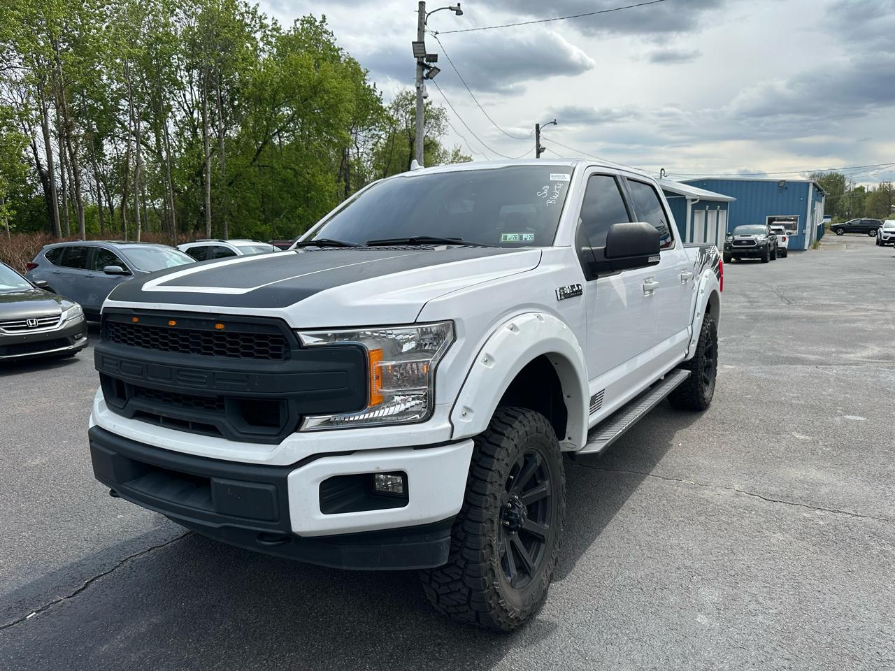 Ford F-150 4WD SuperCrew 145" XLT 2018