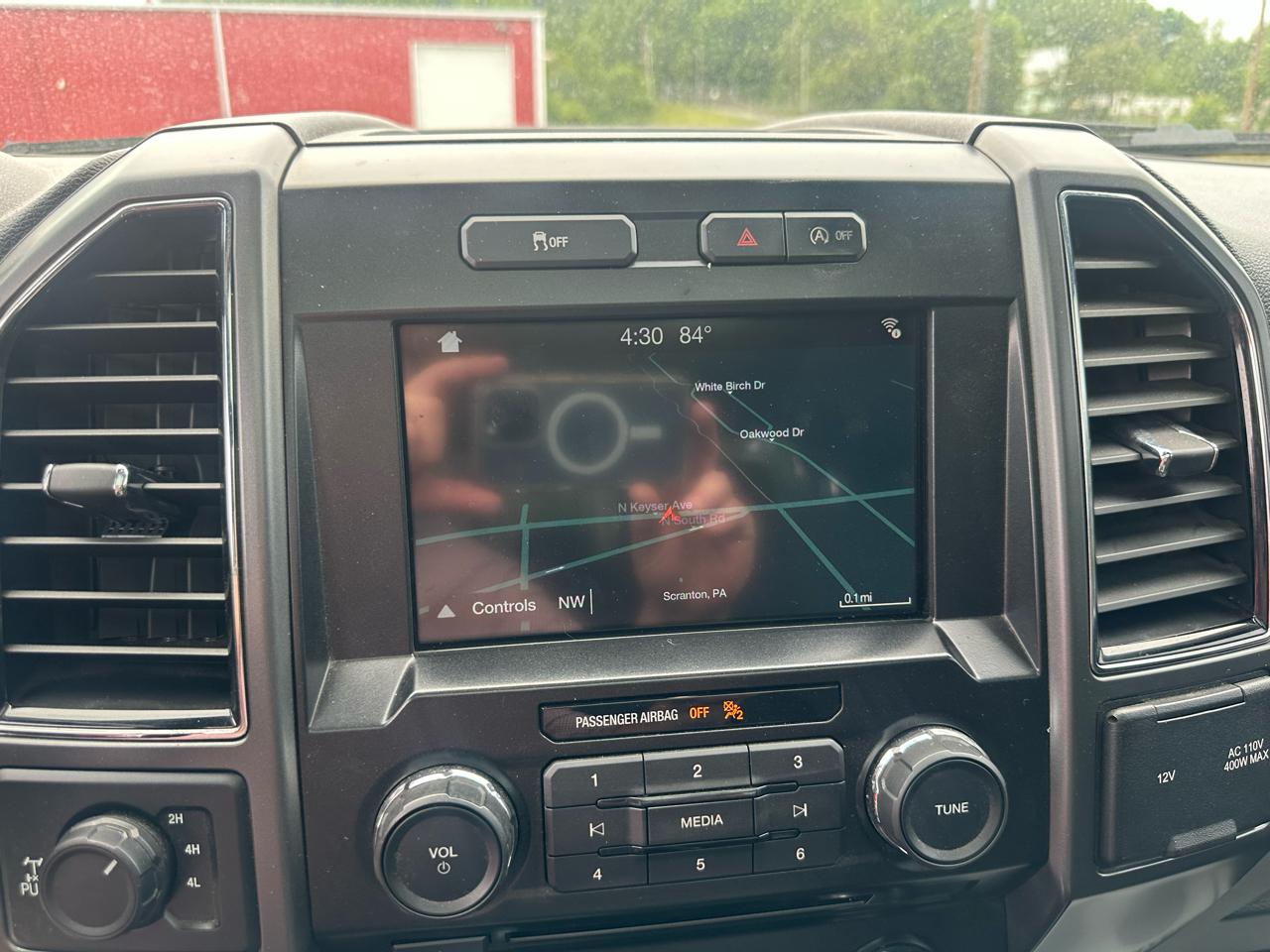 Ford F-150 4WD SuperCrew 145" XLT 2018