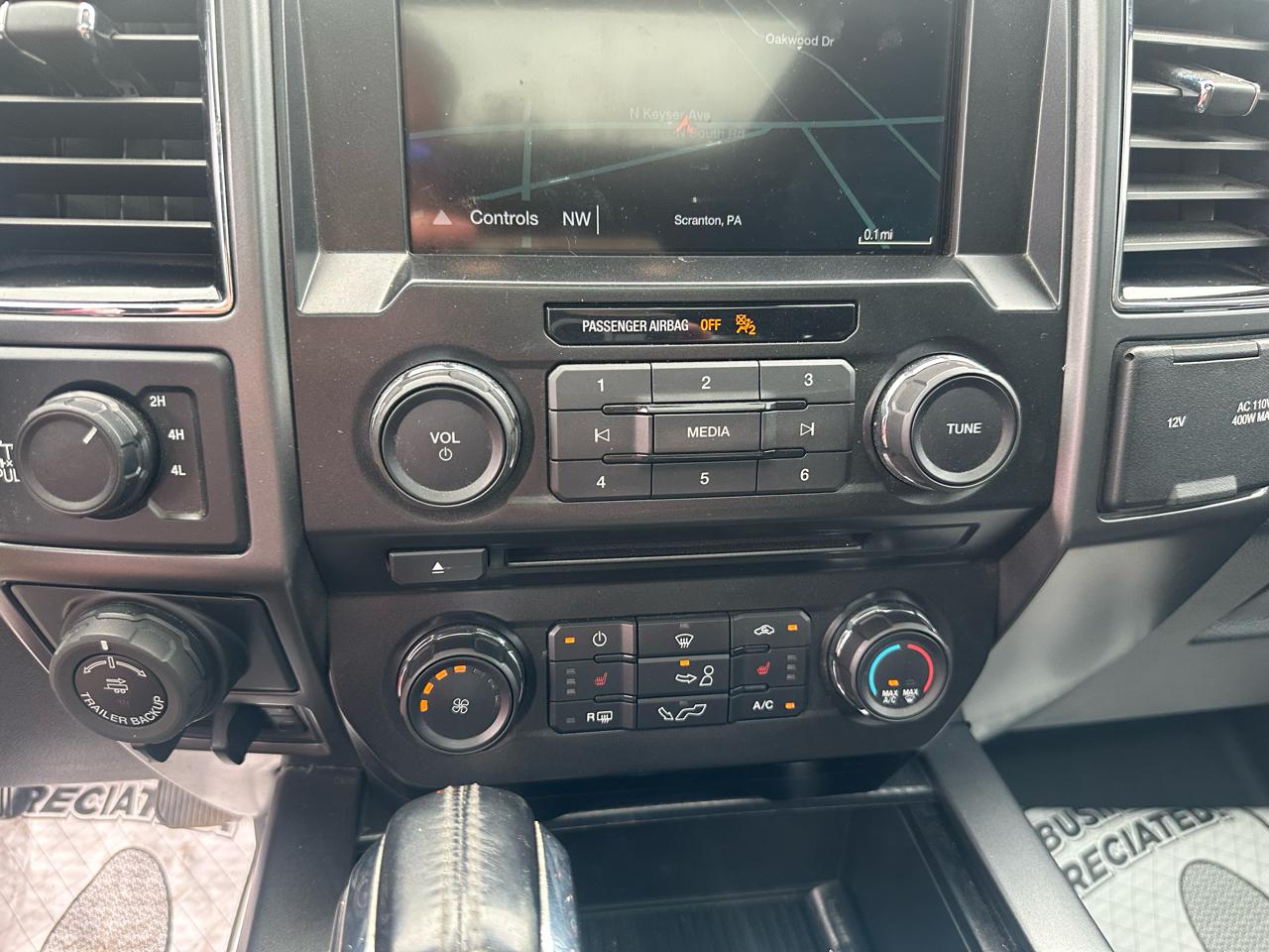 Ford F-150 4WD SuperCrew 145" XLT 2018