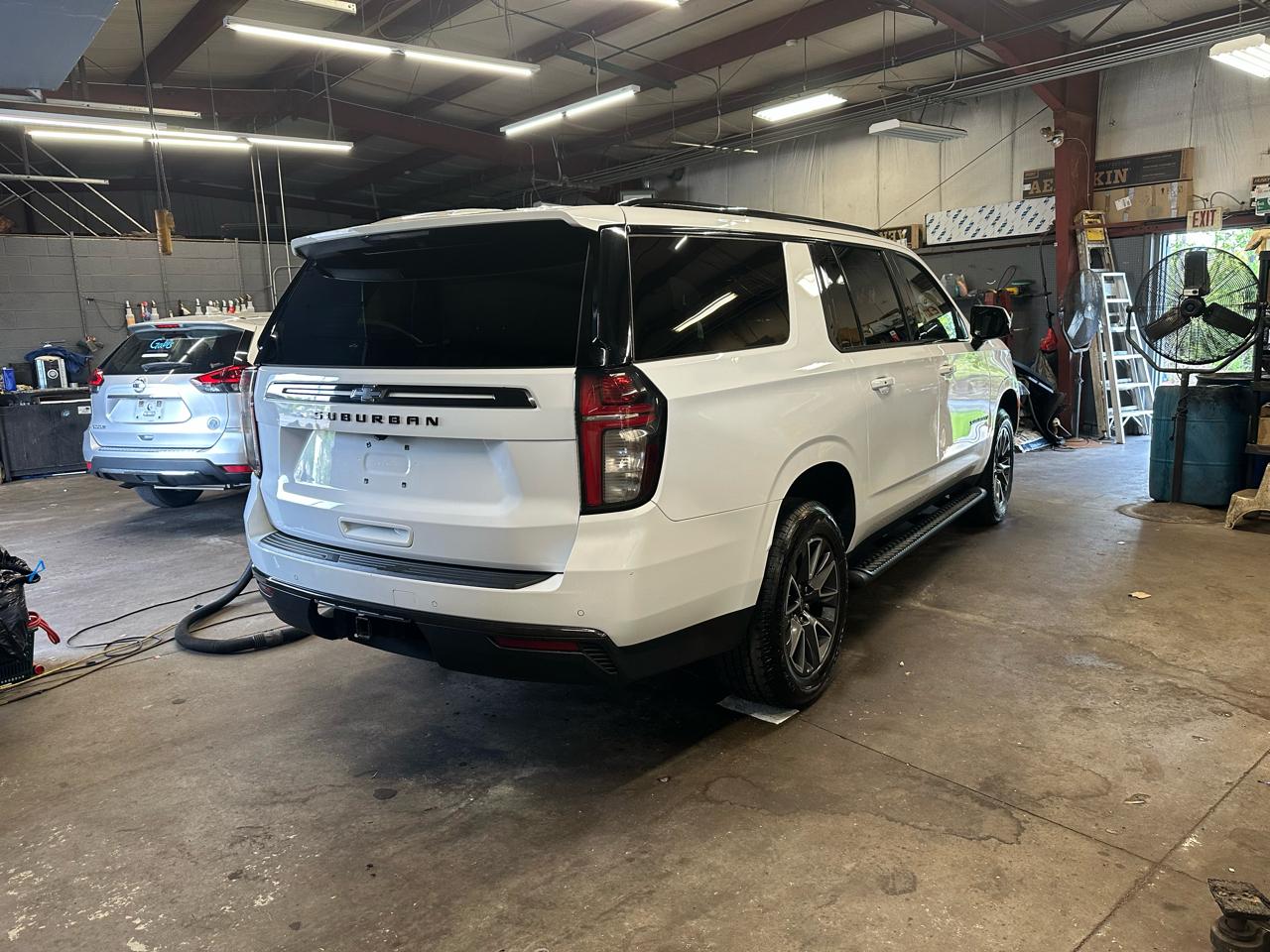 Chevrolet Suburban 4WD 4dr Z71 2021