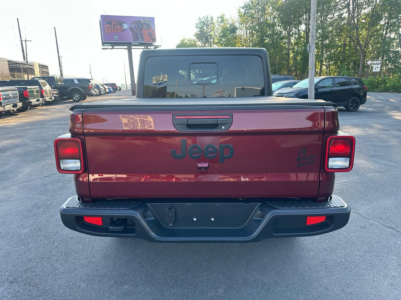 Jeep Gladiator Willys 4x4 2022