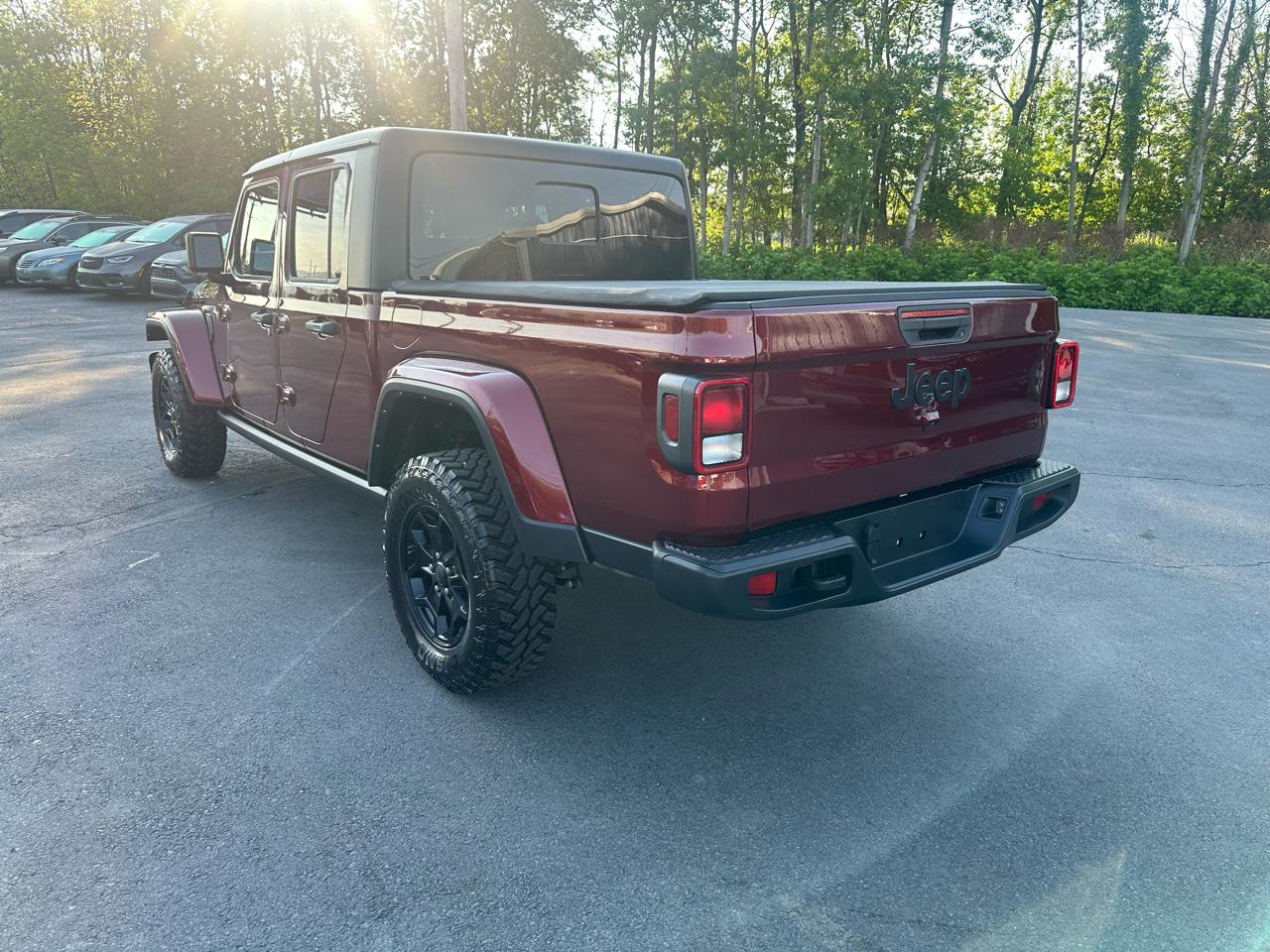 Jeep Gladiator Willys 4x4 2022