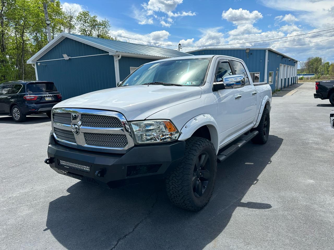 RAM 1500 Harvest 4x4 Crew Cab 5'7" Box *Ltd Avail* 2018